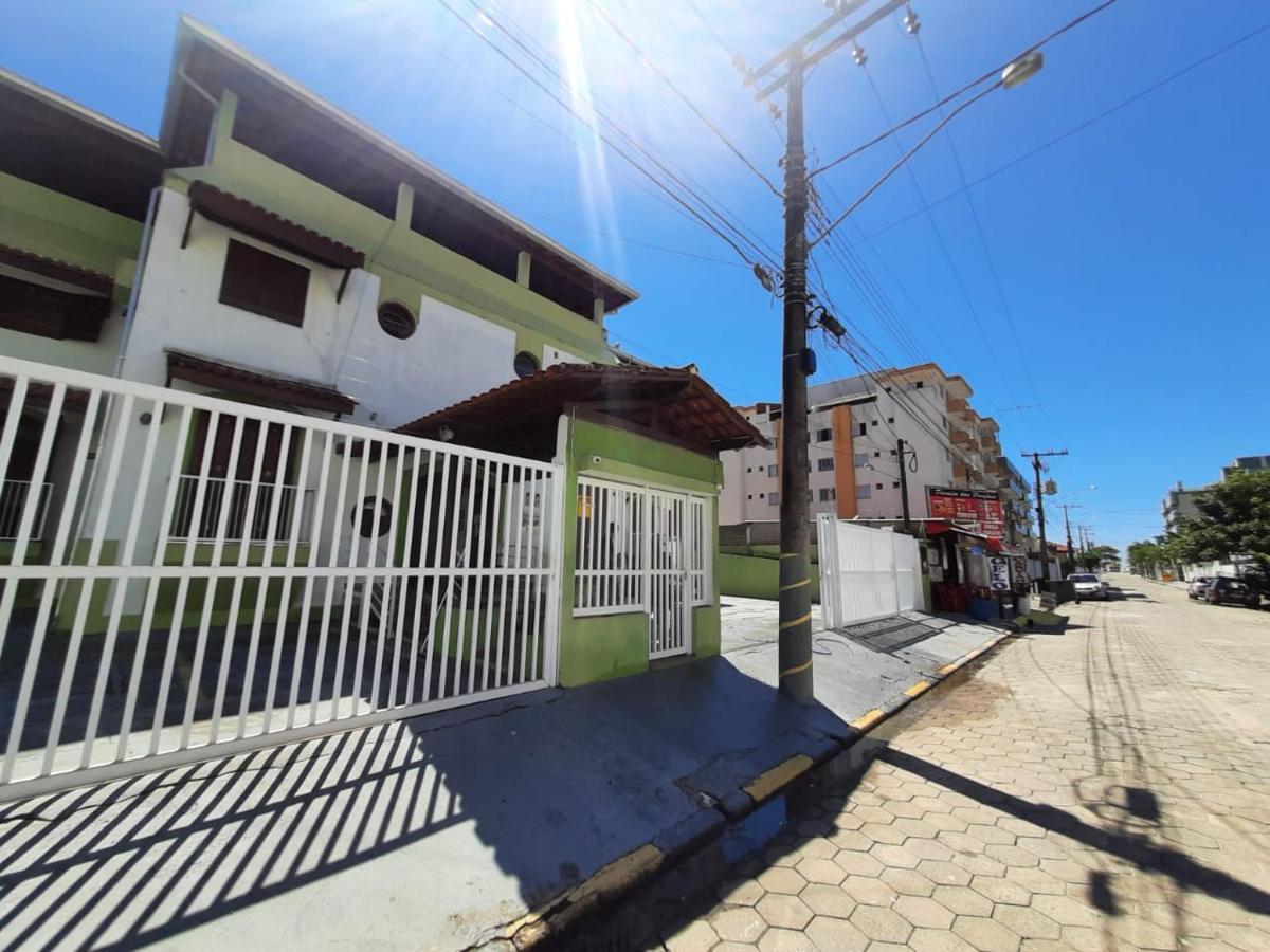 So 280M Do Mar Da Praia Grande Duplex 10 Acaraje 우바투바 외부 사진